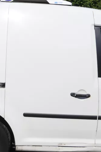 VW Caddy 3 2k Tür hinten rechts weiß LB9A Schiebetür
