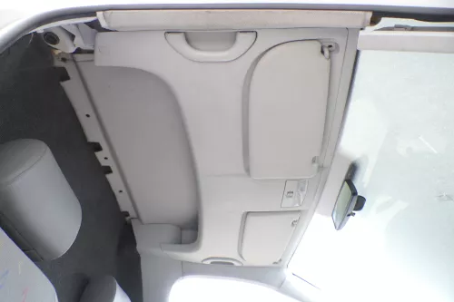 VW Caddy 2k Himmel Decke Dachhimmel Dach oben grau vorne Ablagefach Staubehälter (157687)