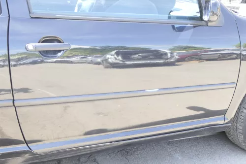 VW Golf 4 Tür vorne rechts Beifaahrertür 2/3-Türer schwarz LC9Z ohneAnbaute (157716)