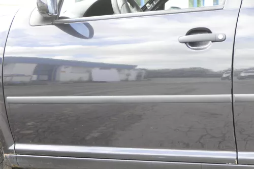 VW Golf 4 Bora Tür vorne links Fahrertür 4/5-Türer Kombi Variant schwarz LC9Z 82 (157739)