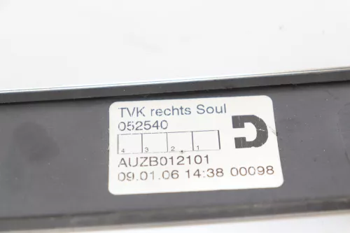 A3 8P Zierleiste für Türverkleidung Verkleidung Tür vorn rechts schwarz 2/3-Türe (158118)