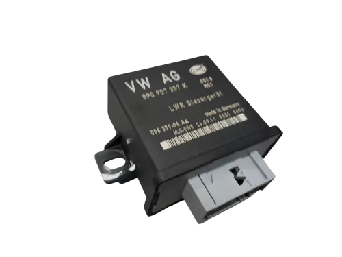 VW Scirocco 3 automatische Leuchtweitenregulierung LWR Steuergerät 8P0907357K
