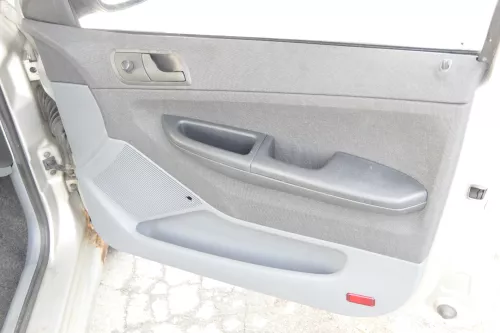 4 x Skoda Fabia 6Y Kombi Combi Türverkleidung Verkleidung Tür vorn hinten links (158323)