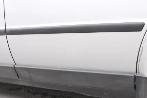 VW Passat 3B 3BG 3B6 Kombi Variant Tür hinten links silber LA7W reflexsilber (158369)