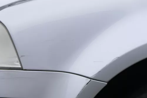 VW Passat 3BG 3B6 Kotflügel vorne links silber LA7W (Blinkerloch) - ROST (158374)