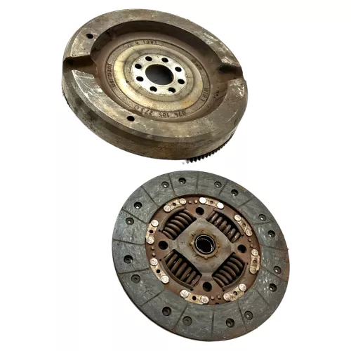VW T4 Schwungrad Kupplung Druckplatte 2.4 AAB 57kw 77PS  074105273D (158385)