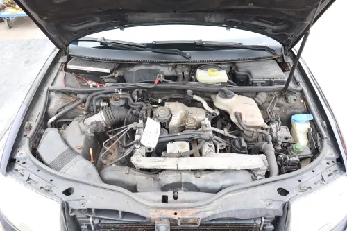 Superb 3U Schloßträger Kühler Klimaanlage Klima Kondensator TDI 2.5 AYM BDG 2,8