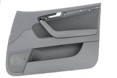 1x Audi A3 8P Türverkleidung Verkleidung Tür vorn vorne rechts 4/5-Türer schwarz