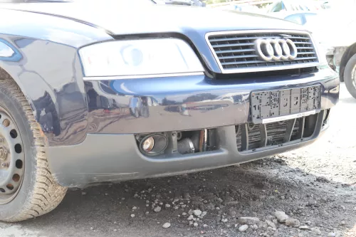 Audi A6 4B Frontstoßstange Stoßstange vorne Stoßfänger blau LY5K Facelift (158560)