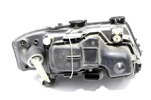 Audi A6 4B Scheinwerfer links (KEIN XEN0N) Facelift 4B0941003BJ (158565)