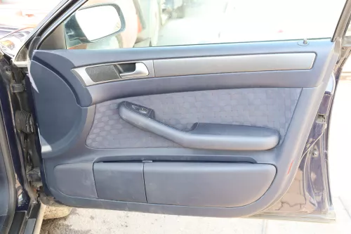 Audi A6 4B Türverkleidung Verkleidung Tür vorne +hinten links rechts blau mariti (158575)