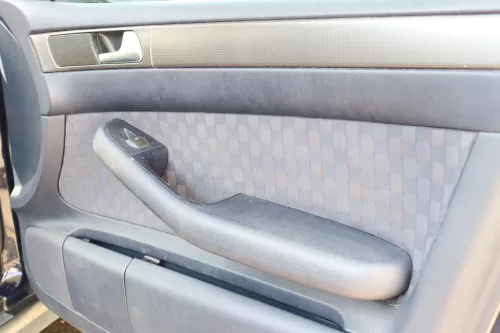 Audi A6 4B Türverkleidung Verkleidung Tür vorne +hinten links rechts blau mariti (158575)