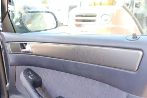 Audi A6 4B Türverkleidung Verkleidung Tür vorne +hinten links rechts blau mariti (158575)