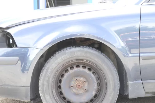 VW Passat 3BG Kotflügel vorne links grau blau LC5F (kein Blinkerloch) - Rost