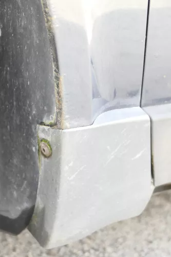 VW Passat 3BG Kotflügel vorne links grau blau LC5F (kein Blinkerloch) - Rost (158583)