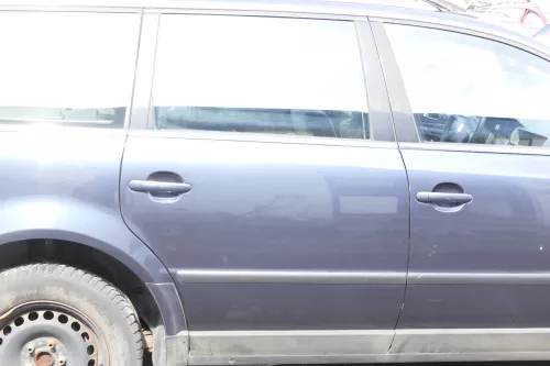 VW Passat 3B 3BG Kombi Variant Tür hinten rechts schwarz blau grau LC5F ohneAnba