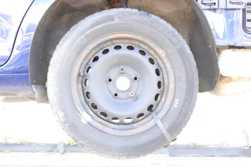 4x VW Golf 6 Plus 5M 195/65 R15 91T Winterreifen M+S Felgen Reifen M&S 6mm (158618)