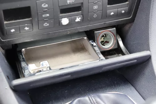 Audi A6 4B Aschenbecher vorne 4B0857951AL / AK Facelift blau maritimblau (158645)