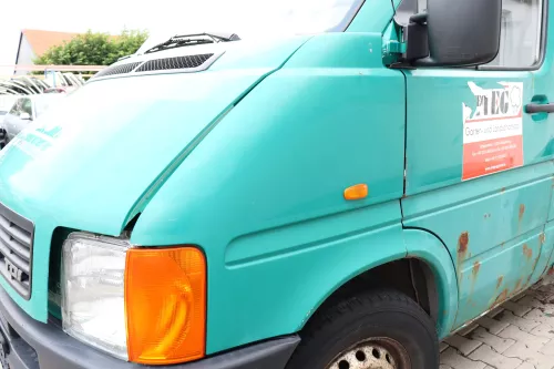 VW LT 35 2D Kotflügel vorne links grün L9ß2