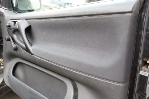 VW Polo 6N Türverkleidung Verkleidung Tür vorne links off-black (158822)