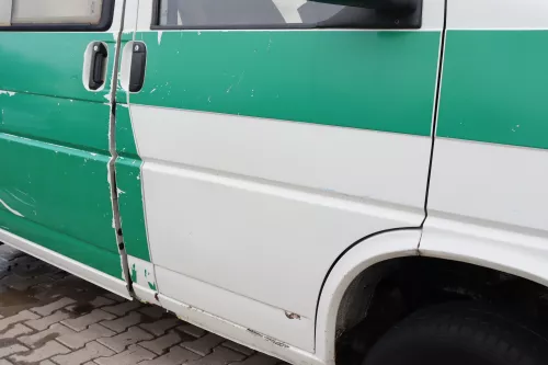 VW T4 Tür vorne rechts weiß R902 Beifahrertür 701831056H bis ca. 1996. (158846)