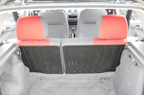 Polo 6N 6N2 Sitz Sitze hinten Rückbank Rücksitzbank Sitzfläche Kopfstützen rot (158933)