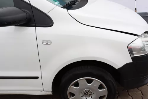 VW Fox 5Z Kotflügel vorne rechts weiß LB9A