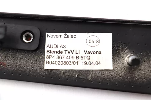 A3 8P Verkleidung Klappe Abdeckung Dekor Holz vavona Optik Blende Tür links vorn (159043)