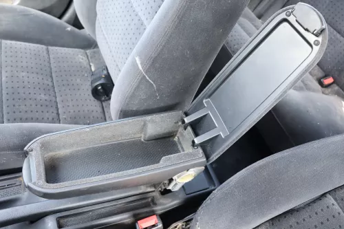 VW Passat 3B Mittelarmlehne Armlehne Lehne Mitte Original schwarz dunkel 159053 (159053)