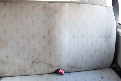 VW T4 Sitze hinten Sitz Rückbank 3-er (Multivan Caravelle) mit Gurten rechts lin (159067)