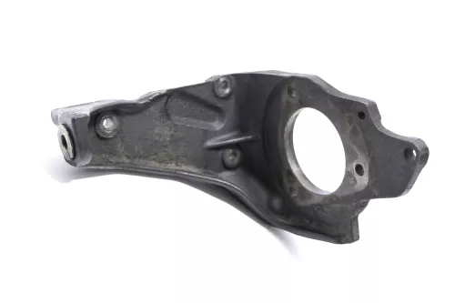 VW T4 Einspritzpumpe Halter Konsole 1.9 TDI ABL 028130147J (159079)