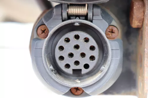 VW Passat 3B Anhängerkupplung Anhängekupplung starr starre Kabelbaum (159134)