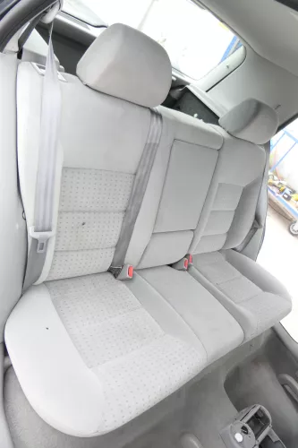 Golf 4 Limousine Sitz Rückbank Rücksitzbank Sitzfläche Kopfstützen Velour grau