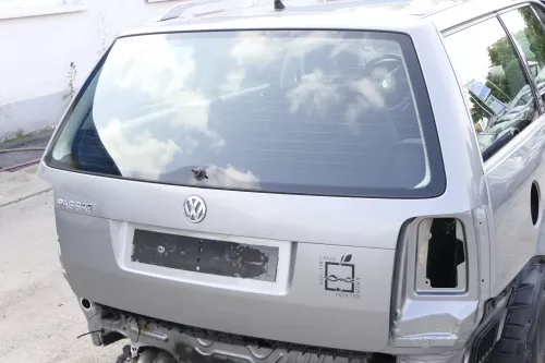 VW Passat 3BG Kombi Variant Heckklappe Klappe Kofferraumklappe grau LD7W urbangr (159317)