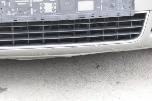 Audi A6 4B Frontstoßstange Stoßstange vorne Stoßfänger grau LY7Q Facelift (159331)