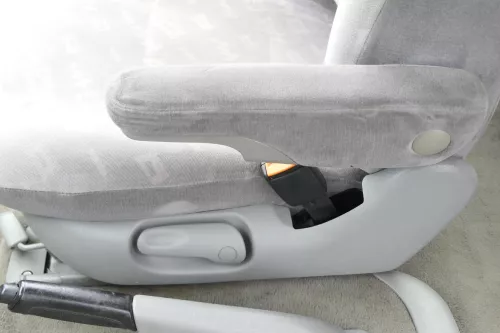 VW Sharan 7M Sitz vorne rechts Beifahrersitz auch Camper Bulli Armlehne Tisch (159437)