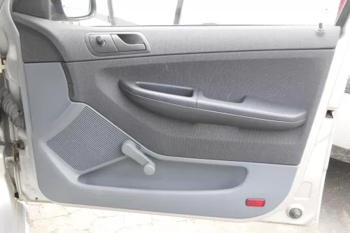 4 x Skod Fabia 6Y Kombi Combi Türverkleidung Verkleidung Tür vorne links hinten (159448)