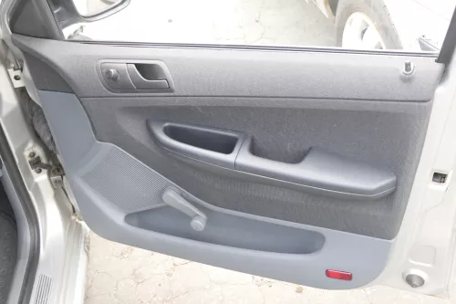 4 x Skod Fabia 6Y Kombi Combi Türverkleidung Verkleidung Tür vorne links hinten (159448)