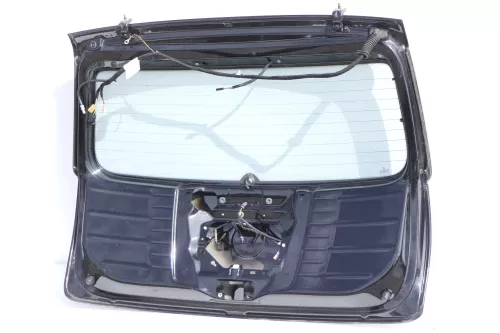 VW Fox 5Z Heckklappe Kofferraumklappe Klappe hinten + Scheibe schwarz L041 uni d (159474)