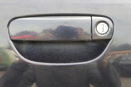 Audi A4 B6 8E nur Türblatt Tür vorne links Fahrertür blau LZ5L Kombi+Limo (159619)