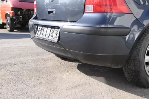 VW Golf 4 Limousine Stoßstange hinten Heckstoßstange Stoßfänger blau grau LC7V h (159719)