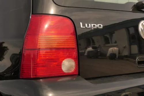 VW Lupo 6X Heckklappe Klappe Kofferraumklappe Scheibe schwarz L041 ohneAnbautei (159832)