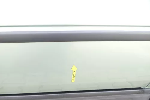 Audi 80 90 Limousine Stufenheck Tür hinten links Rahmen Türblatt grün LY6N -ohne (159842)