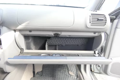 Audi A3 8L Handschuhfach Klappe 8L1857095 muschel (160014)