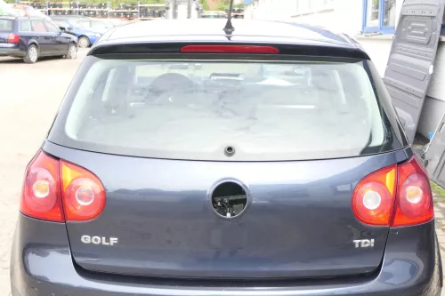 VW Golf 5 V Heckklappe hinten Kofferraumklappe + Scheibe grau LC5F blau (160123)