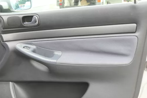 4 Stück Audi A4 B5 Türverkleidung Verkleidung Tür vorne hinten rechts links (160175)