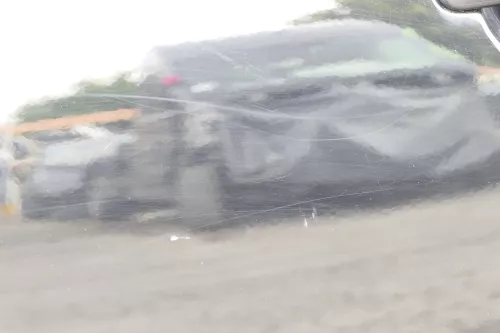 VW Passat 3B 3BG Kombi Variant Tür hinten links schwarz L041 blackma mit Scheibe (160181)