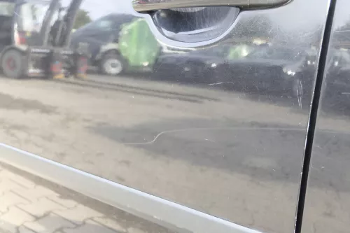 Skoda Octavia 1U Kombi + Limo Tür vorne links Fahrertür schwarz LF9R - ohne Anba (160206)