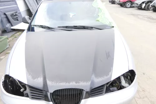 Seat Ibiza 6L Motorhaube Haube Klappe vorne silber schwarz LS7N 6L0823031D