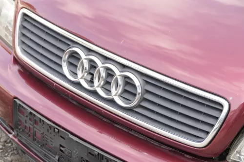 Audi A4 B5 Motorhaube Haube Klappe vorne rot braun LZ3L bis ca. Bj. 1999 (160320)